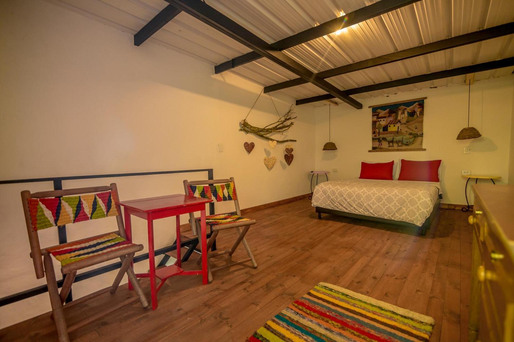 Hotel Marrokos Aeropuerto Jose Maria Cordova Гуарне Екстериор снимка