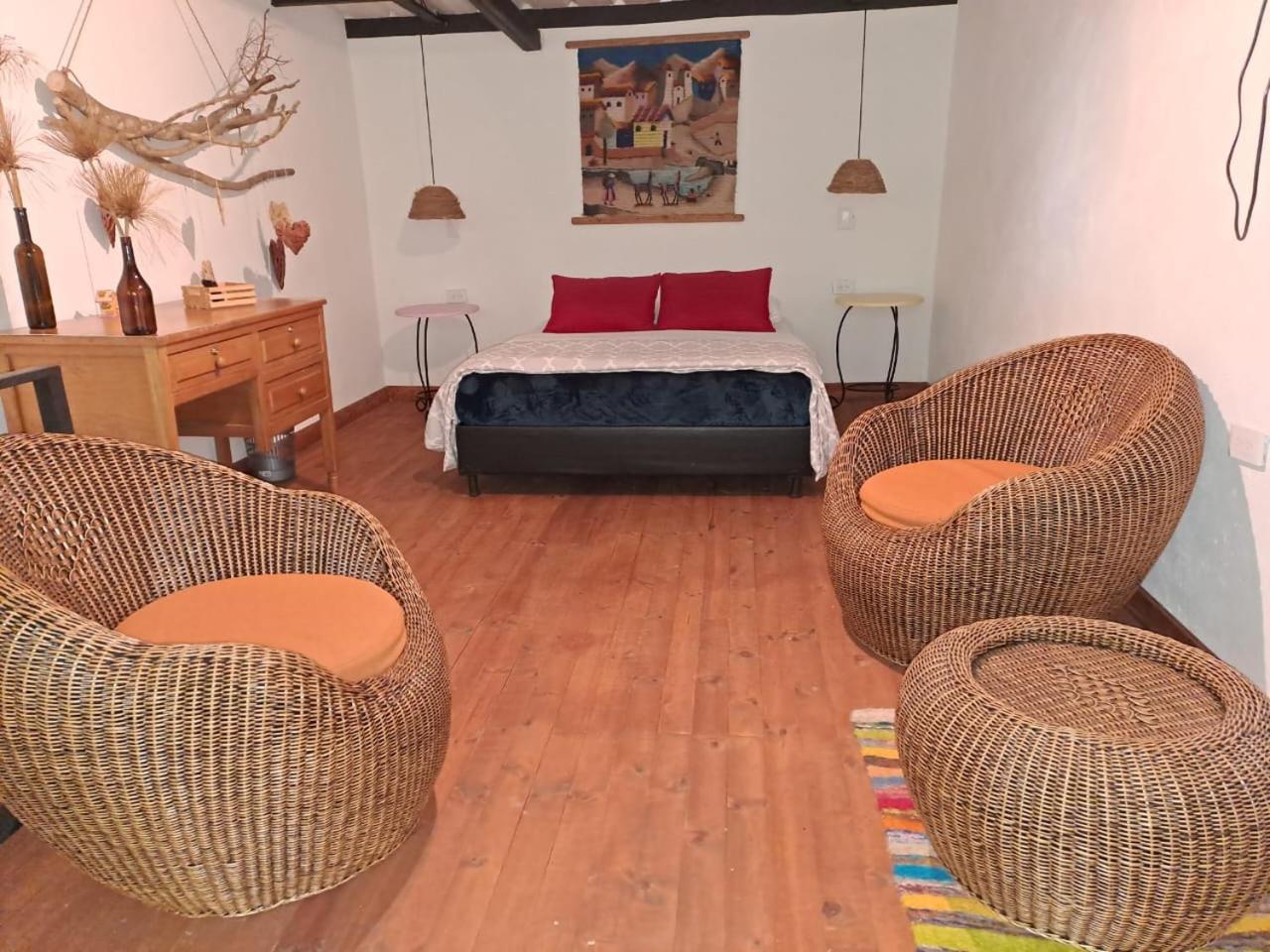 Hotel Marrokos Aeropuerto Jose Maria Cordova Гуарне Екстериор снимка